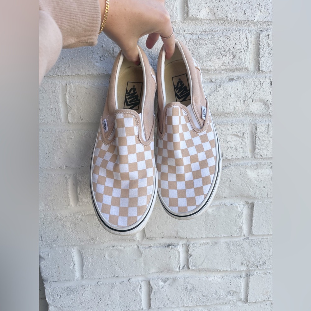 Women’s Light Pink Checkered Slip-On Vans